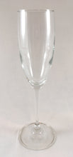 Load image into Gallery viewer, Clear Glass Champagne Flutes
