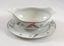 Load image into Gallery viewer, Feather-Pattern China Dinner Set