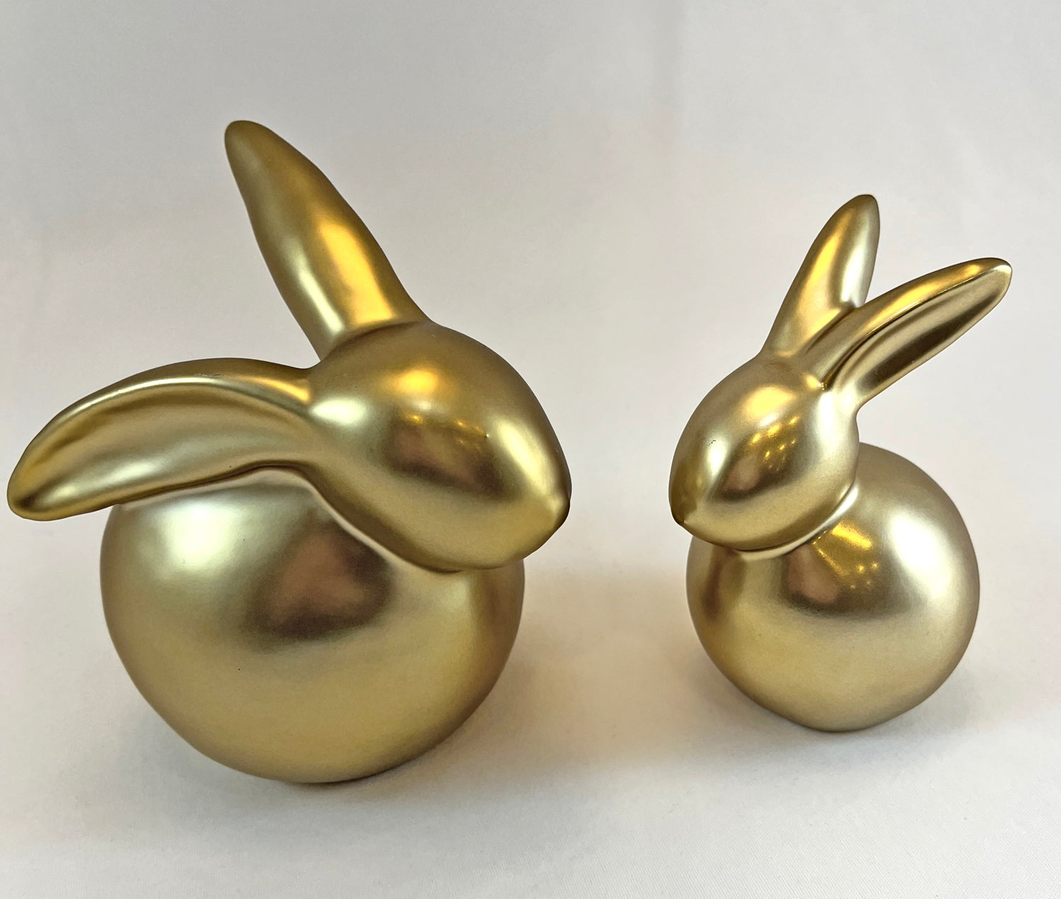 Gold Bunny Figurines (Set of 2) – Hosted