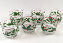 Load image into Gallery viewer, Christmas Holly Tumbler Glasses
