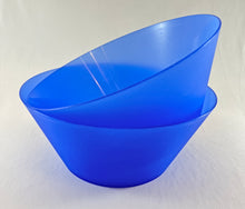 Load image into Gallery viewer, Blue Plastic Serving Bowl
