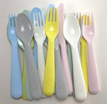 Load image into Gallery viewer, Plastic Kids Flatware in Pastel Colors
