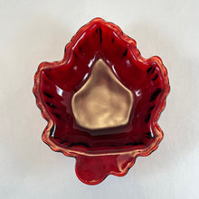 Load image into Gallery viewer, Maple Leaf Glass Dish
